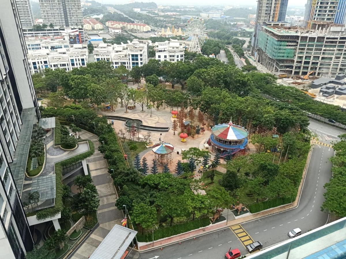 D'Gunduls Homestay Studio By Dgh I-City Shah Alam Eksteriør bilde