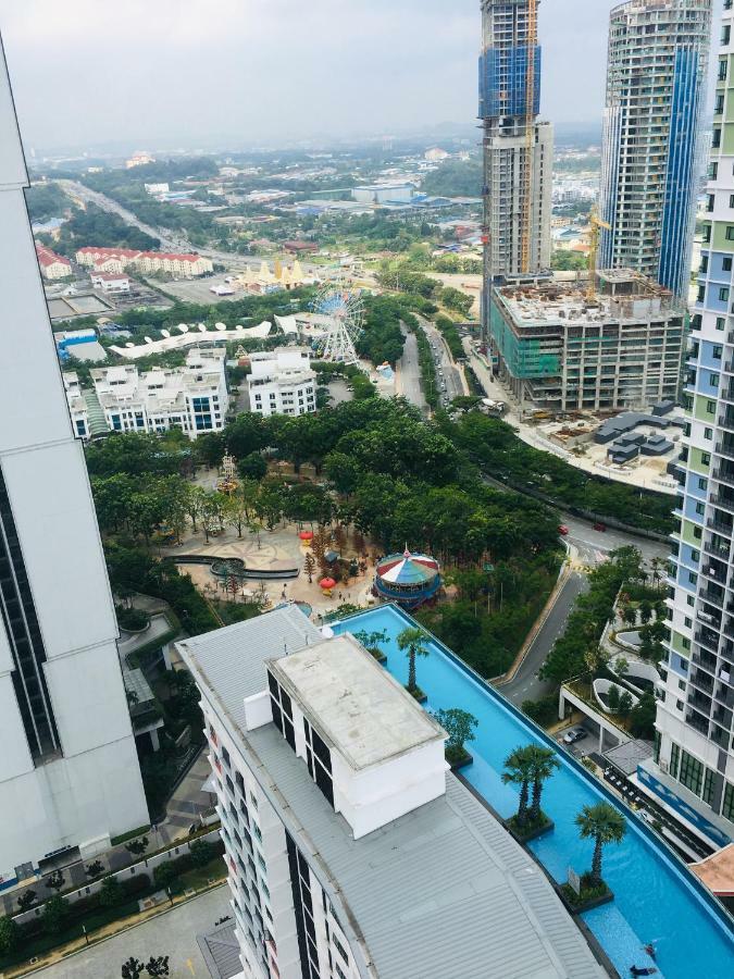 D'Gunduls Homestay Studio By Dgh I-City Shah Alam Eksteriør bilde